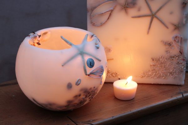 A Shell Lantern Twin-Set - small round and large cube - makes a beautiful display. Photo by Kim Vecie.