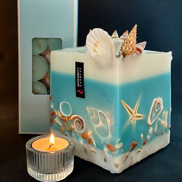 Hand crafted with sustainably sourced shells and corals, these gorgeous Shell Lanterns are illuminated with our Pure Soy Tea-Lights.