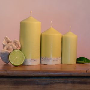 This refreshing range is infused with essential oils of Lime, Lemongrass and Cedarwood. Fresh green in colour, these candles feature a white base embedded with river pebbles.