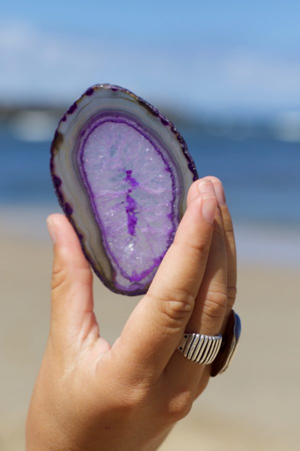 An Agate Crystal slice is embedded into one face of the Pyramid,