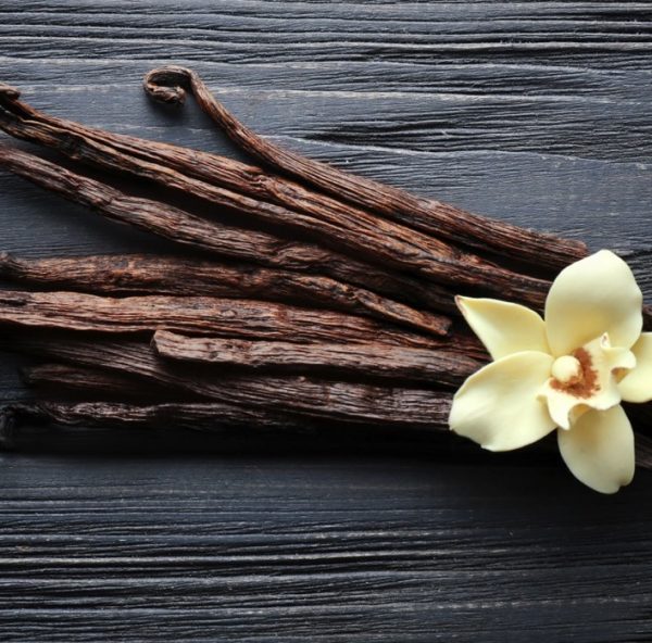 Vanilla adds notes of sweet, cozy and comforting fragrance to any combination of essential oils. It has a wide range of therapeutic properties, including mood enhancement and sensual arousal. Interestingly, recent studies have identified cancer killing potential.