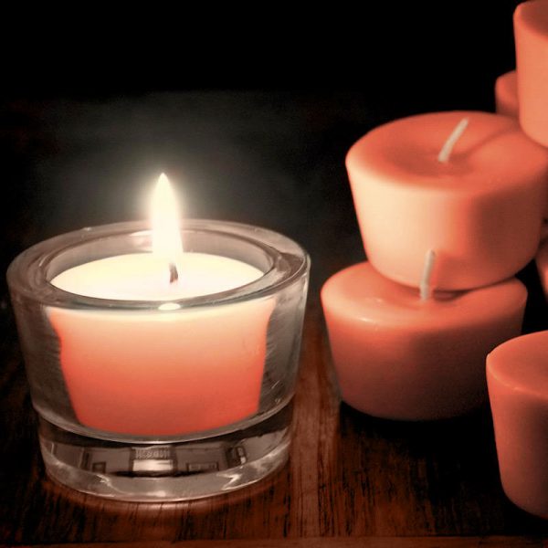 Beautiful as a stand-alone candle, our votives burn brightly with a tall flame. Recommended to illuminate your small and large coloured lanterns.