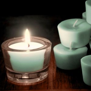 Beautiful as a stand-alone candle, our votives burn brightly with a tall flame. Recommended to illuminate your small and large coloured lanterns.